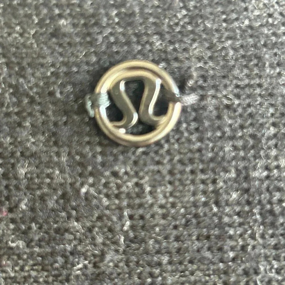 Lululemon Black Heather Enlightened Pullover Sweater - Picture 2 of 8